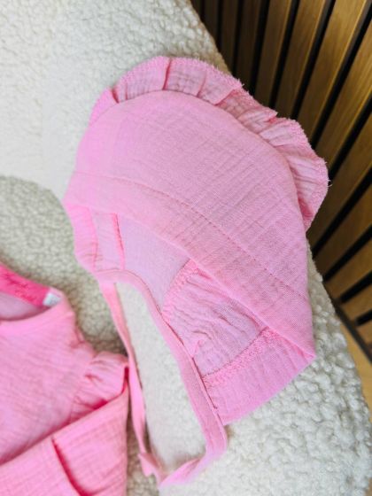 ❤ Мусліновий чоловічок з шапочкою. Принт - Рожевий однотон з рюшами. Розмір - 56-62см (#94724658) ✓ Anna Konvert 2