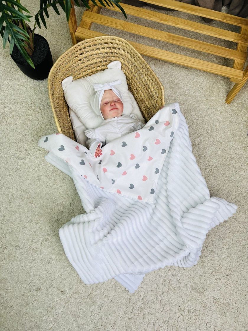 ❤ Плед в пологовий, мінкі плюш, без утеплювача, 100см на 80см. Колір, принт - Плюш смужка білий, серця сірі, рожеві (#18630880) 