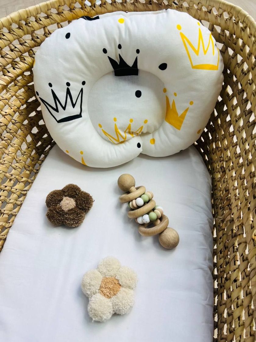 ❤ Ортопедична подушка. Принт - Корони жовті (#2679764) ✓ Anna Konvert