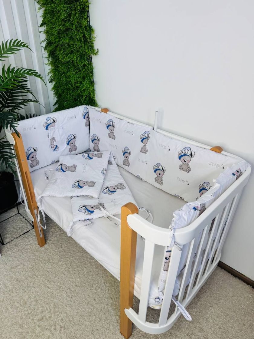 ❤ Бортики-суцільні на 4 боки ліжка, на завʼязках. Принт - Ведмедик it`s a BOY на білому, блакитна (#40733847) ✓ Anna Konvert