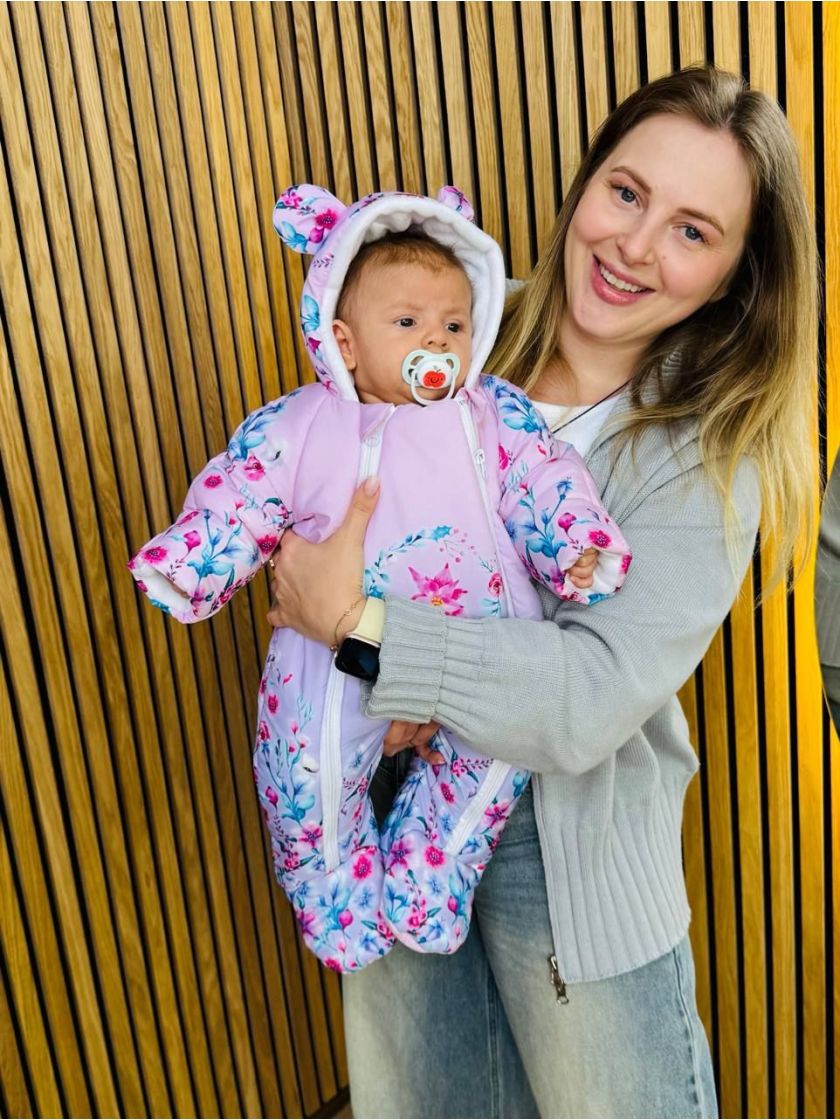 ❤ Комбінезон Принти кольорові, "Маленький ведмедик". Принт - Квіти на рожевому градієнті. Розвір - 0-3міс. Сезон - Зимовий (#966