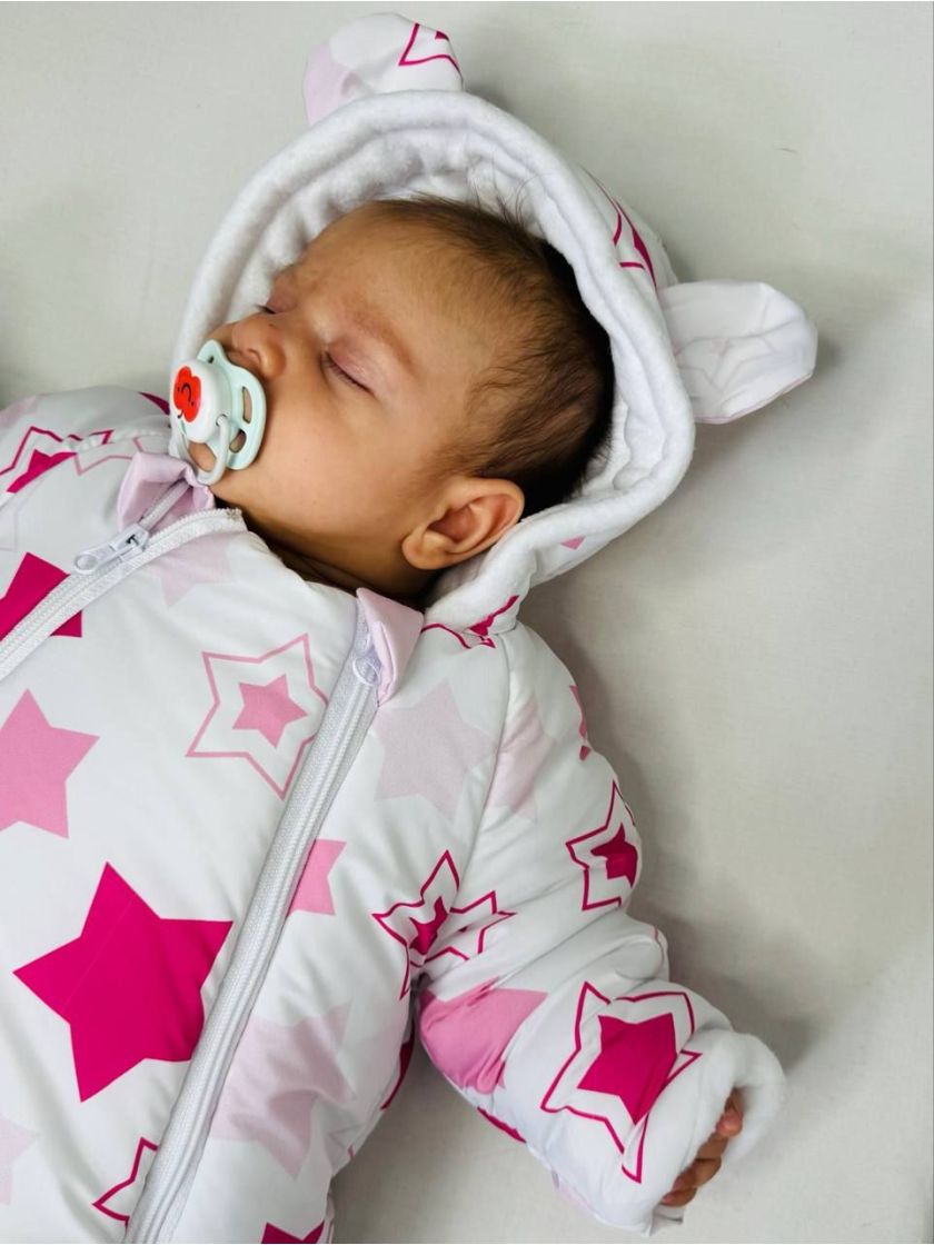 ❤ Комбінезон Принти кольорові, "Маленький ведмедик". Принт - Зірки рожеві великий. Розвір - 3-6міс. Сезон - Демісезонний (#94546