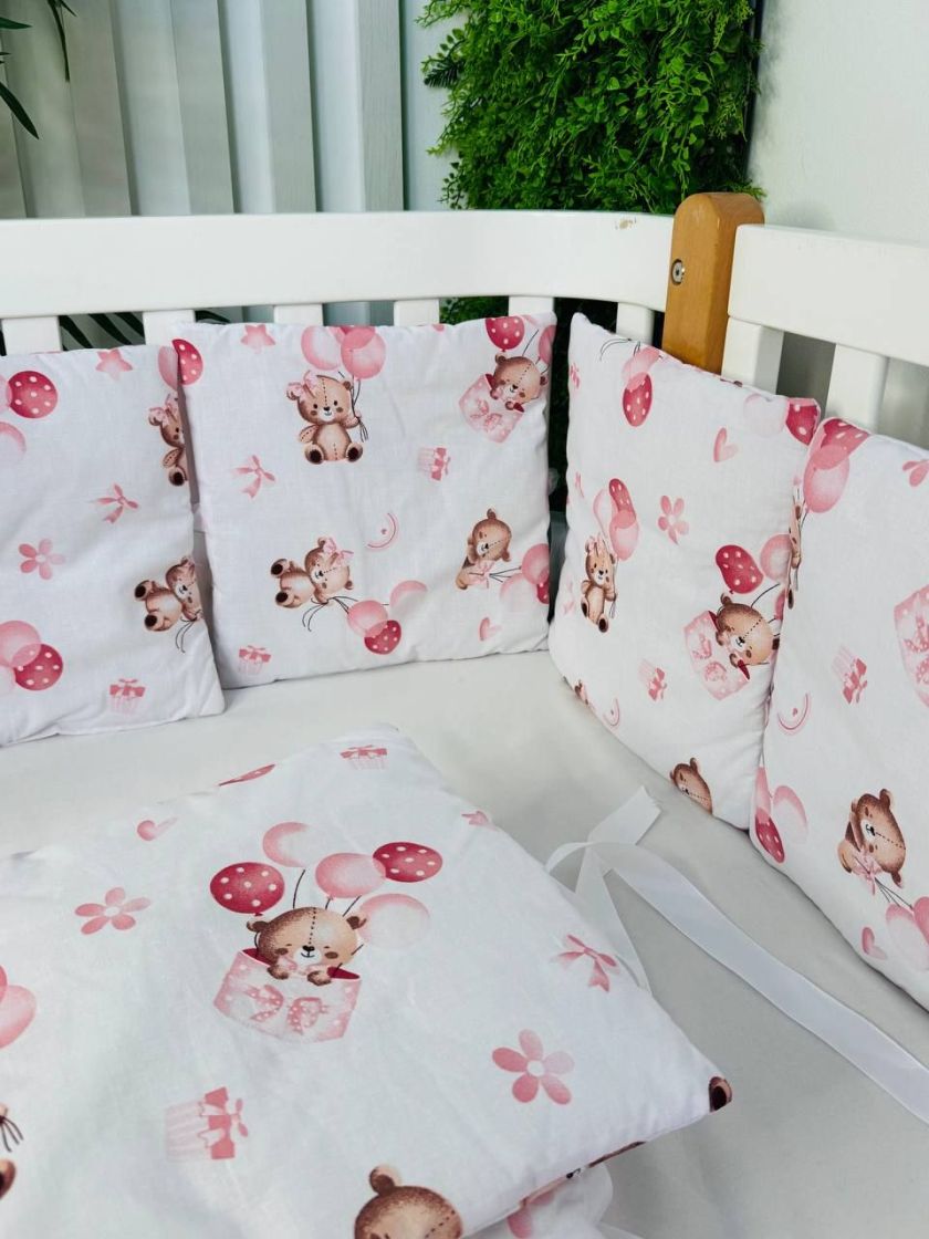 ❤ Бортики-подушки на 4 боки ліжечка, 12 подушок. Принт - Ведмежа дівчинка з рожевими кульками (#77359569) ✓ Anna Konvert