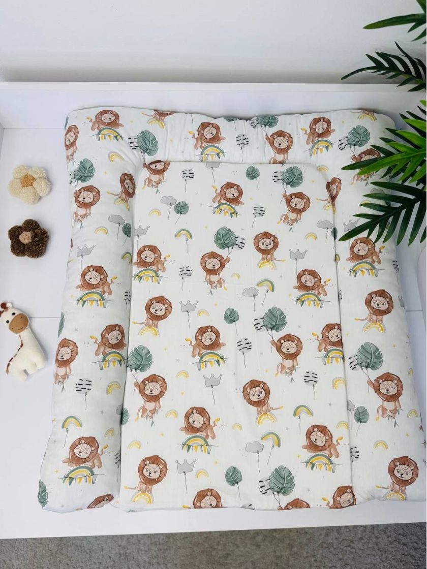 ❤ Матрасик у пеленатор, на блискавці, поролон з'ємний, 55см на 70см. Принт - Левеня з зеленим листячком (#46023315) ✓ Anna Konve