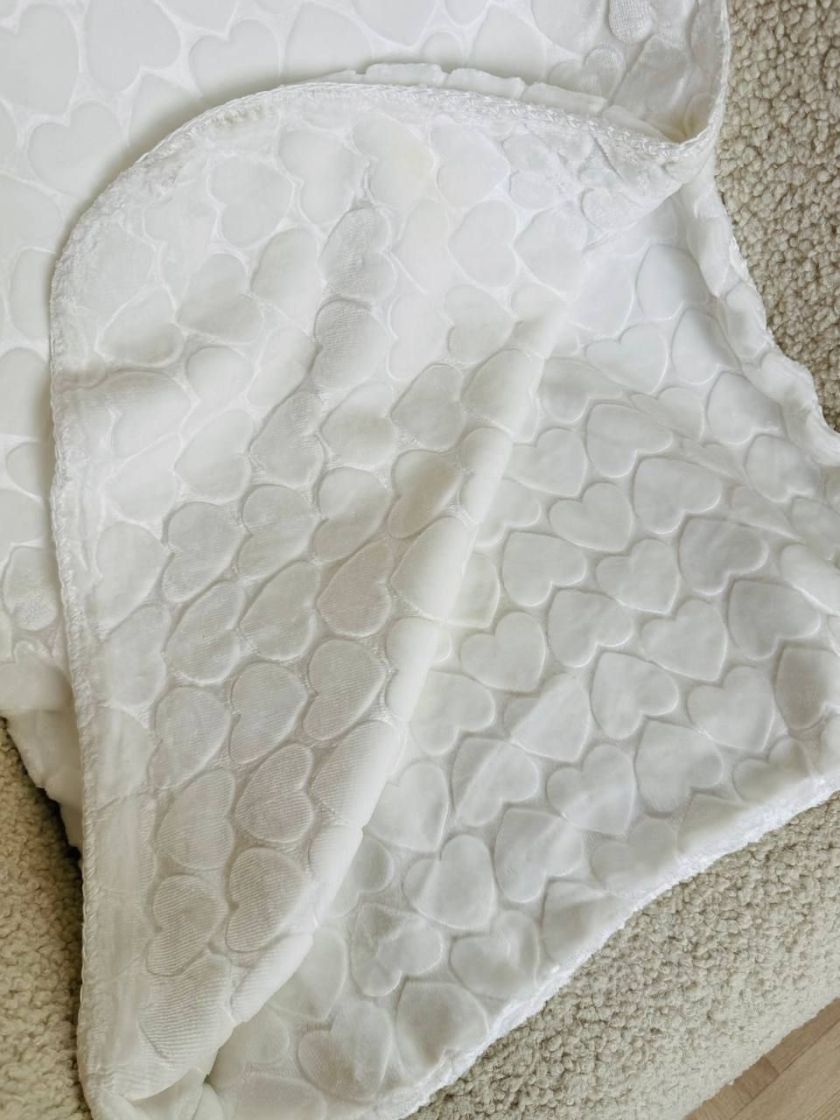 ❤ Плед велюровий текстурний в серця 110*140 см. Колір - Білий (#35364098) ✓ Anna Konvert