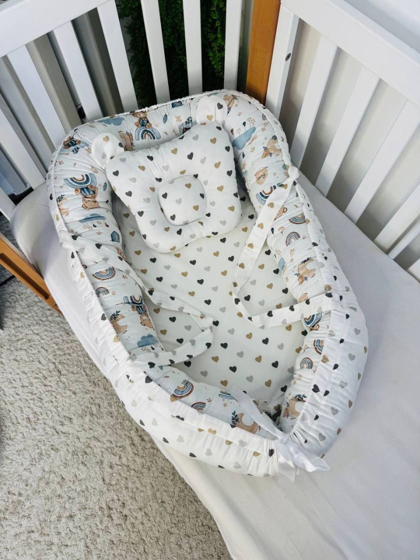 ❤ Кокон-гніздечко з ручками. Принт - Ведмідь з вудкою, серця різні (#73387588) ✓ Anna Konvert