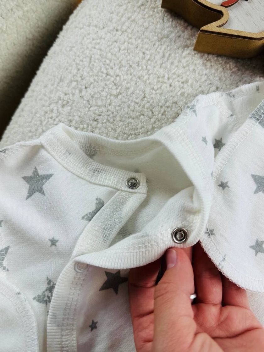 ❤ Комплект 2ка з боді, байка, Ромашка 56-62см. Принт - Зірки різні сірі. Розмір - 56-62 (#13287803) ✓ Anna Konvert