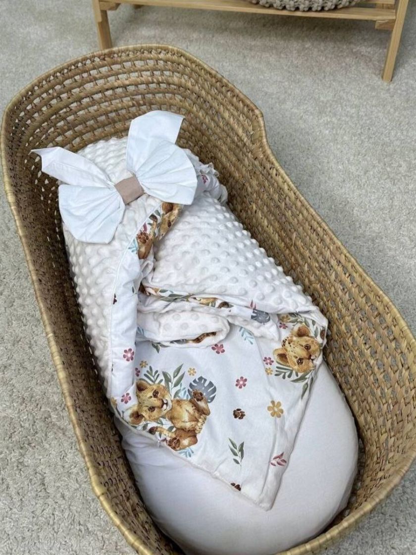 ❤ Конверт-плед на виписку 80 см на 100 см, на блискавці з наповнювачем у чохлі. Принт - Левеня, плюш пупирка молочний (#71136959