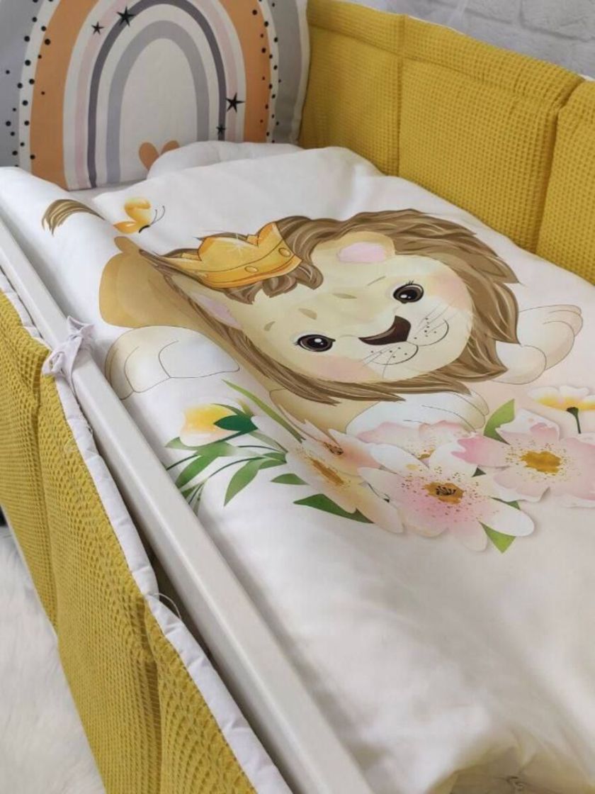 ❤ Набір у ліжко Веселка з суцільними бортиками Elliz. Колір - Гірчичний з левчиком (#36632052) ✓ Anna Konvert