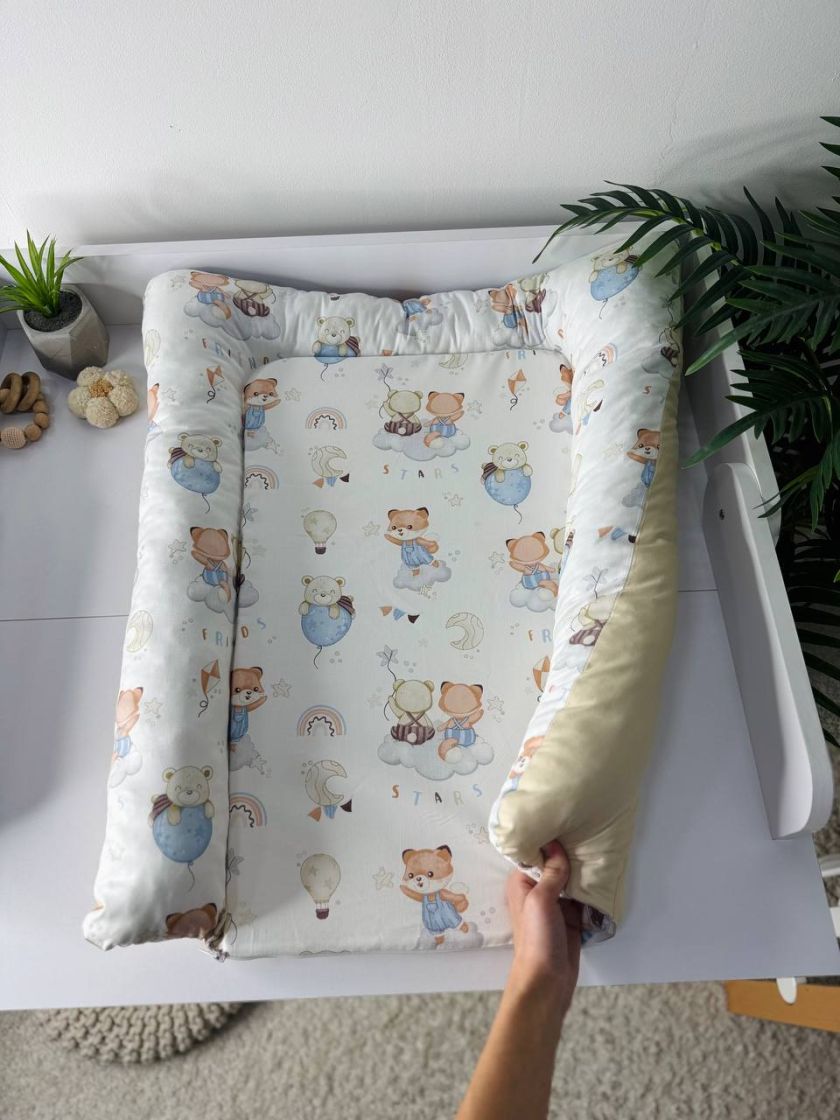 ❤ Матрасик у пеленатор, на блискавці, поролон з'ємний, 55см на 70см. Принт - Лісові друзі на хмаринках, однотон беж (#69921538) 