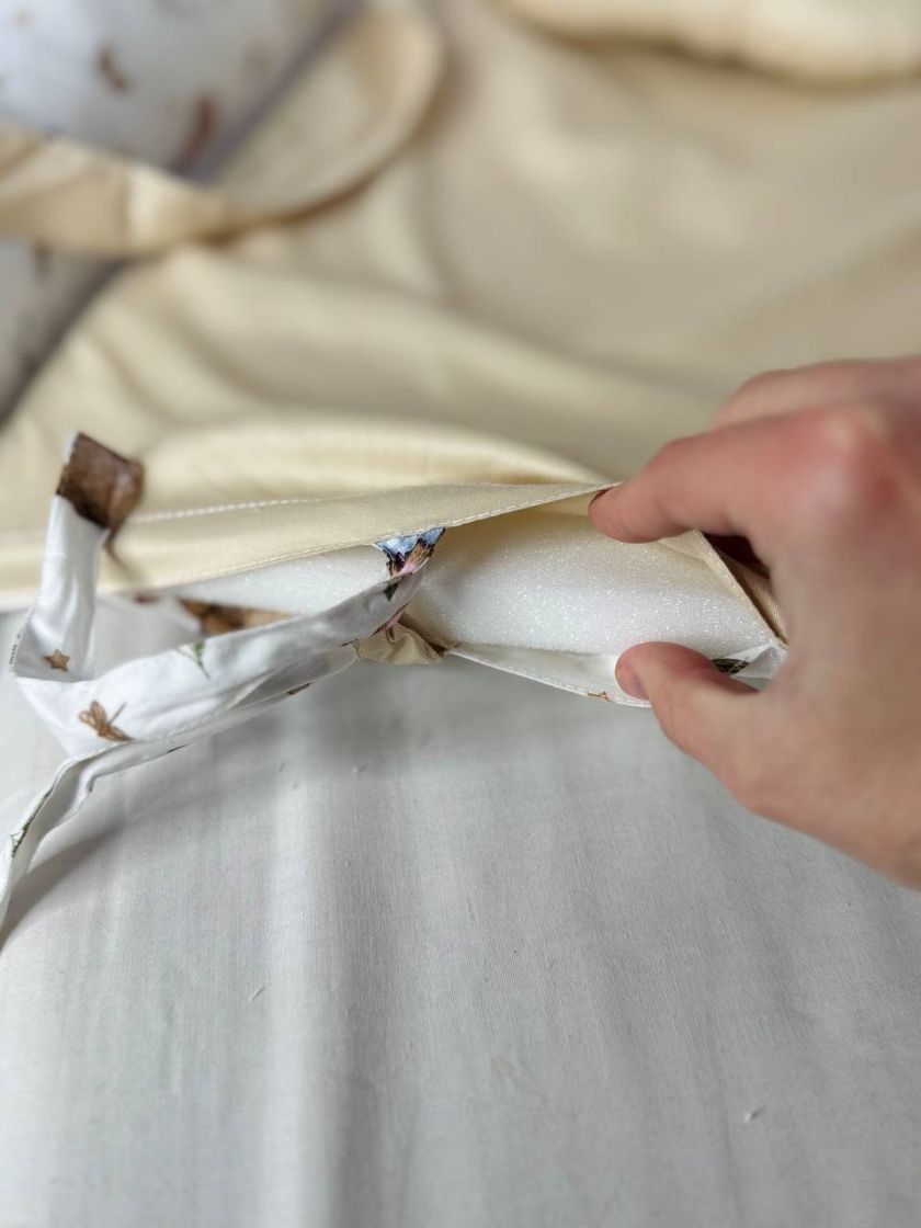 ❤ Кокон-гніздечко з ручками. Принт - Ведмедик у светрі з гілкою ягід, бежевий (#4677767) ✓ Anna Konvert