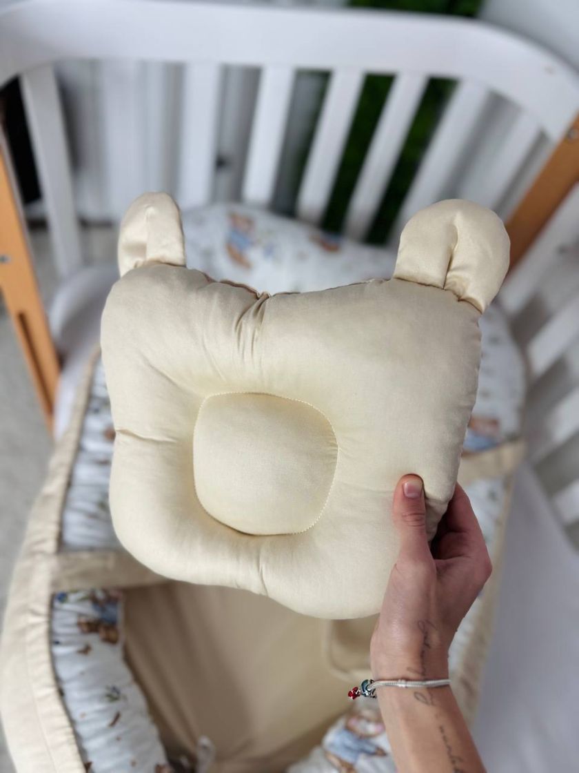 ❤ Кокон-гніздечко з ручками. Принт - Ведмедик у светрі з гілкою ягід, бежевий (#4677767) ✓ Anna Konvert