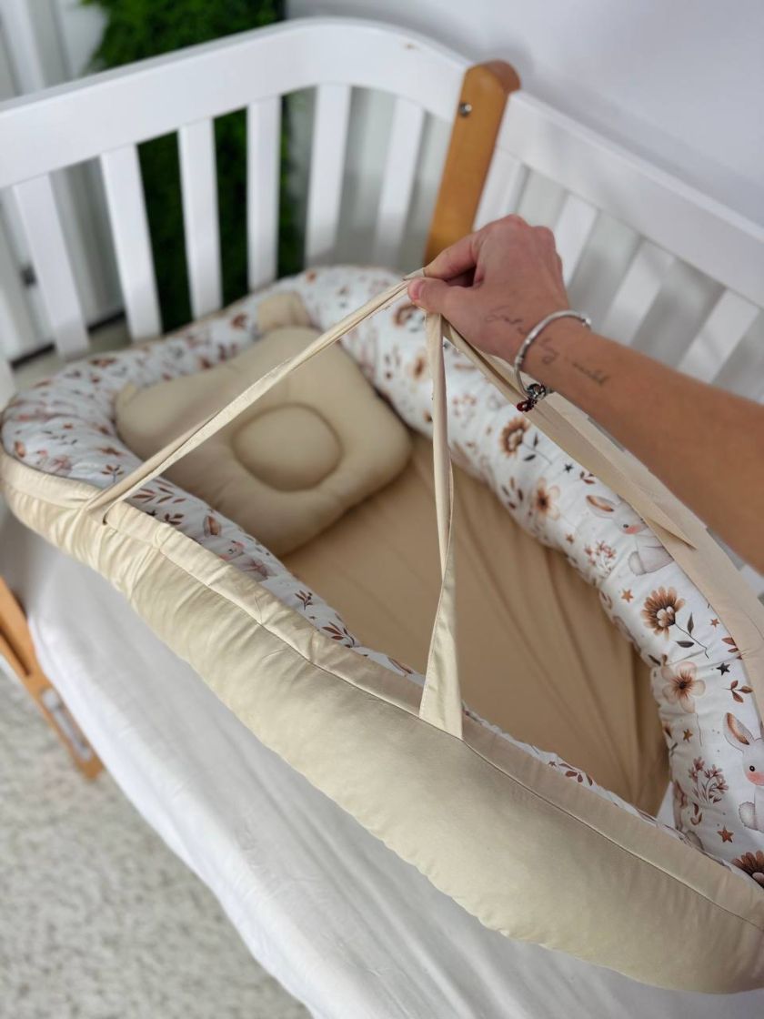 ❤ Кокон-гніздечко з ручками. Принт - Зайчик з гілками квіточками, однотон беж (#94435559) ✓ Anna Konvert