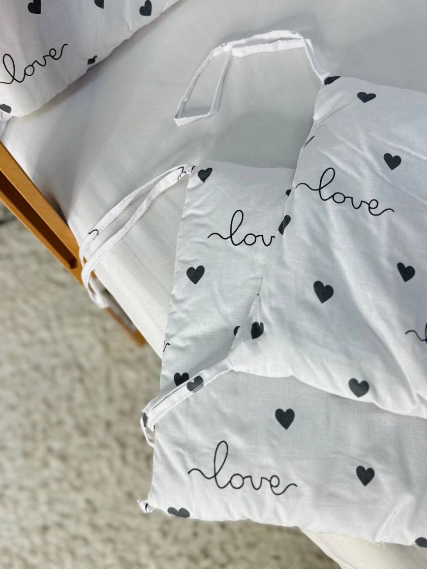 ❤ Бортики-суцільні на 4 боки ліжка, на завʼязках. Принт - Love серця сірі (#68401185) ✓ Anna Konvert