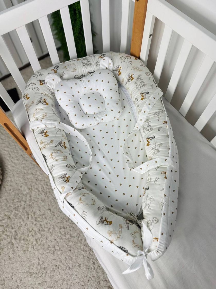 ❤ Кокон-гніздечко з ручками. Принт - Зайчик з грибочком, серця беж дрібні (#4623090) ✓ Anna Konvert