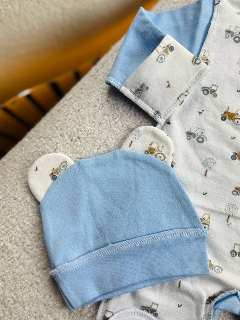 ❤ Чоловічок з шапочкою "Метелик", байка, 62р. БО. Принт - Тракторці блакитні. Розмір - 62 (#79276954) ✓ Anna Konvert