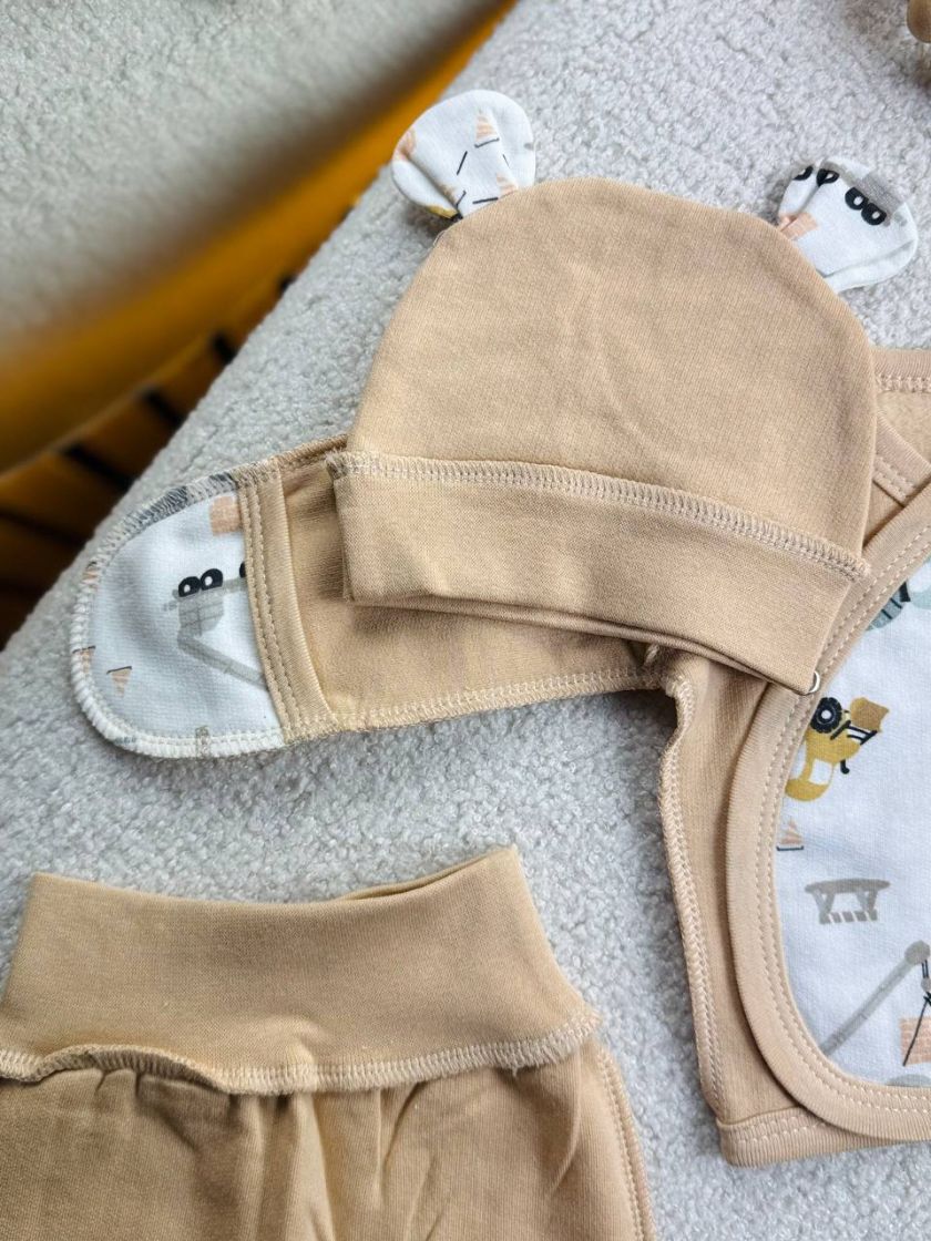 ❤ Комплект 3ка з сорочкою байка, БО. Принт - Транспорт на бежевому. Розмір - 56см (#5570009) ✓ Anna Konvert