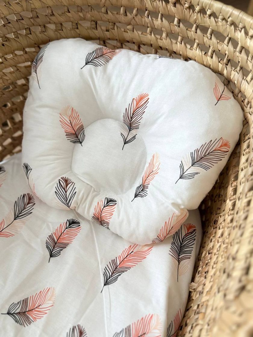 ❤ Простирадло непромакаюче у візочок та подушка. Принт - Пір'я рожеві на білому (#36306817) ✓ Anna Konvert