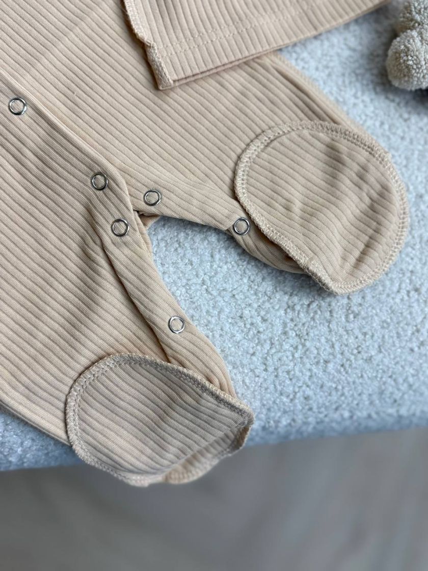 ❤ Чоловічок з шапочкою "Метелик", інтерлок 62р.. Принт - Пісочний з рюшами (#96540590) ✓ Anna Konvert