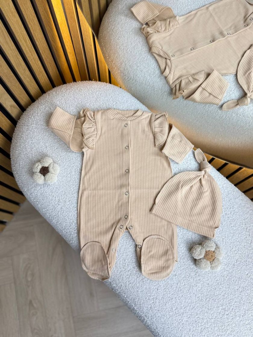 ❤ Чоловічок з шапочкою "Метелик", інтерлок 62р.. Принт - Пісочний з рюшами (#96540590) ✓ Anna Konvert