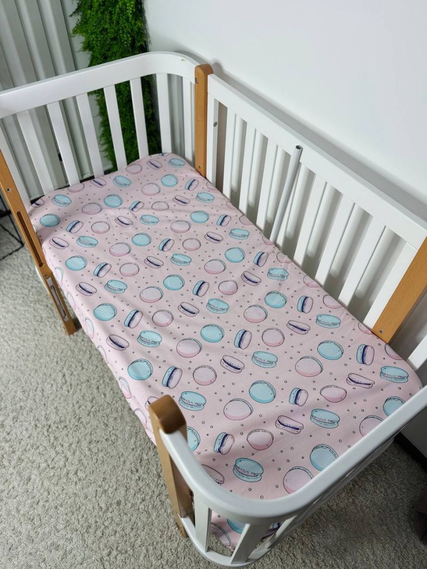 ❤ Простирадло у ліжко, бавовняне 120х60. Принт - Макарунси рожеві (#1206883) ✓ Anna Konvert