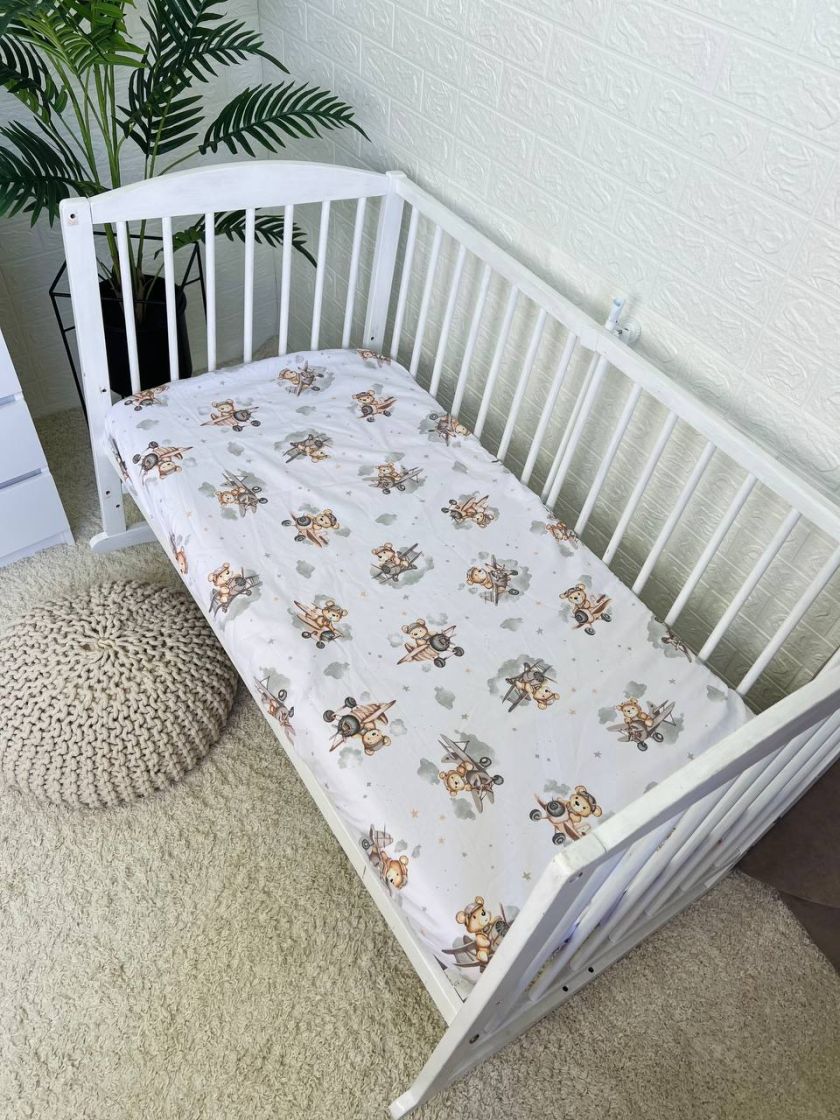 ❤ Простирадло у ліжко, бавовняне 120х60. Принт - Ведмідь на літаку, сірий (#86465843) ✓ Anna Konvert