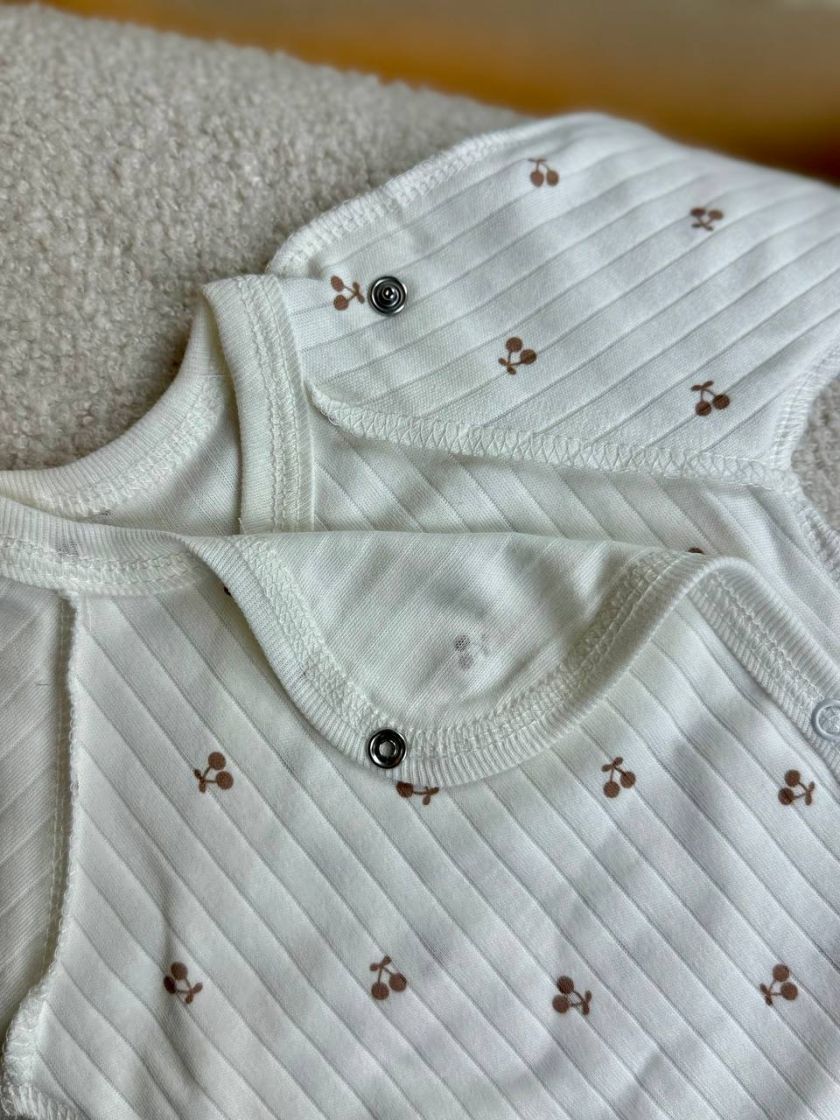 ❤ Комплект 3ка з сороч. 56-62, рубчик, Ромашка. Принт - Дрібні вишеньки. Розмір - 56 (#80203772) ✓ Anna Konvert