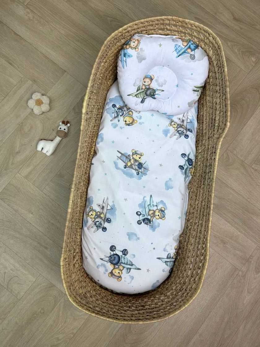 ❤ Простирадло непромакаюче у візочок та подушка. Принт - Ведмідь на різнокольорових літаках (#84425618) ✓ Anna Konvert