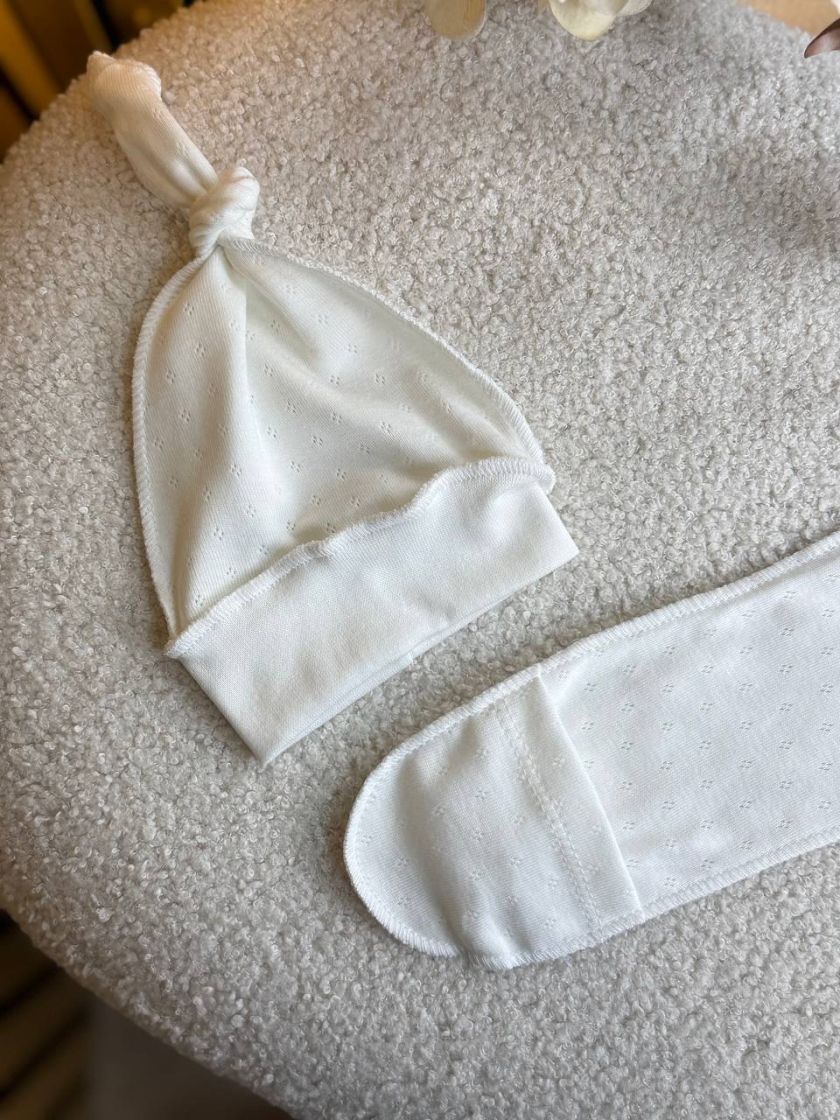 ❤ Чоловічок з шапочкою, перфорація. Колір - Молочний (#34053507) ✓ Anna Konvert