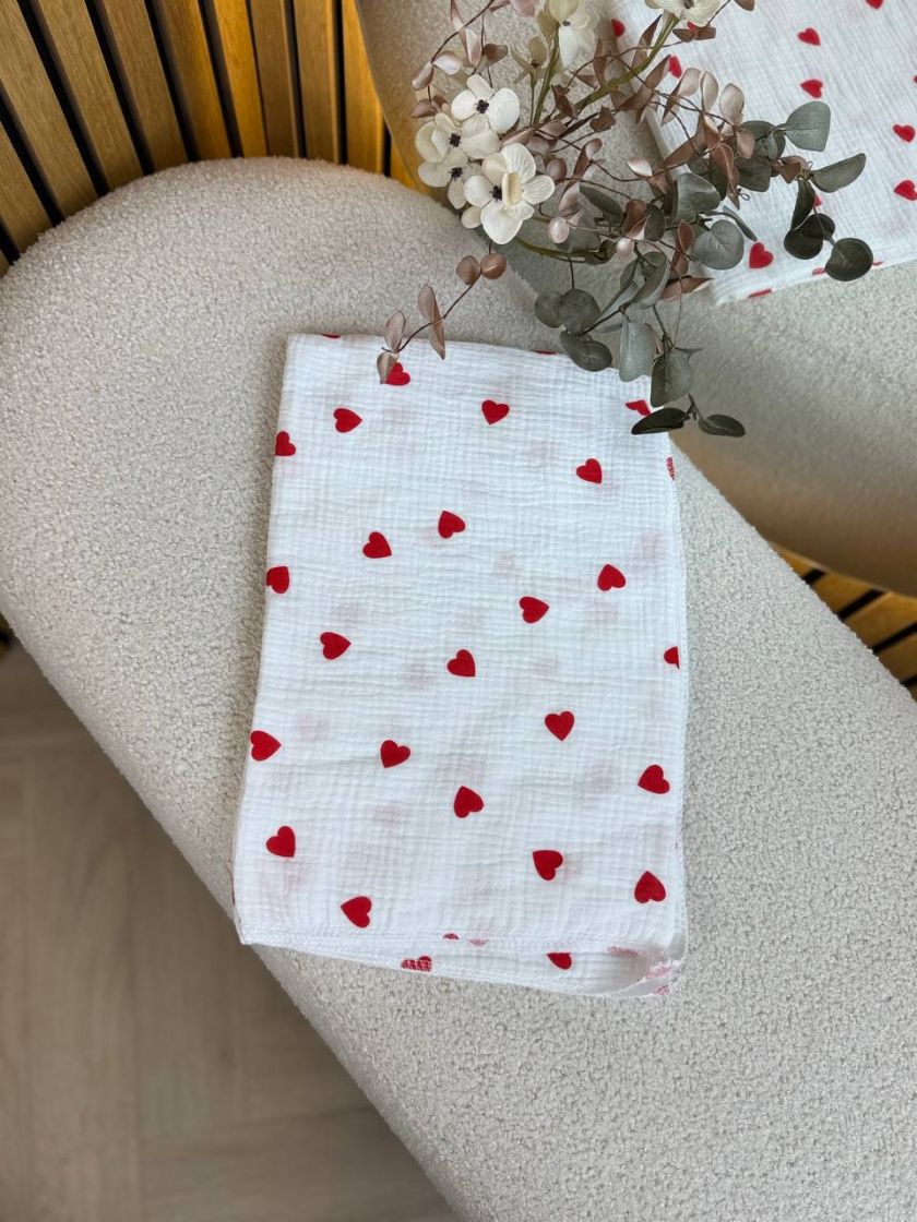 ❤ Пелюшки муслінові чотирьохшарові, жатка 70х100см. Принт - Сердечка червоні на білому (#85245201) ✓ Anna Konvert