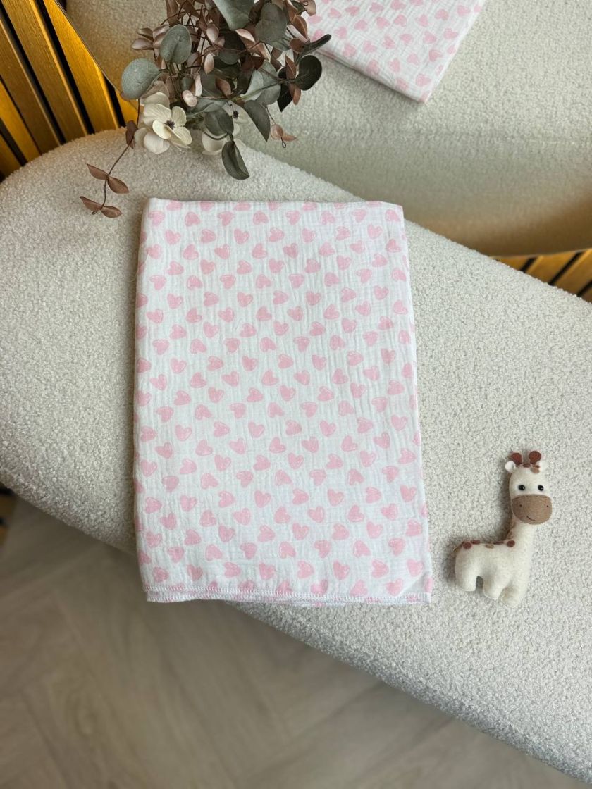 ❤ Пелюшки муслінові чотирьохшарові, жатка. Принт - Акварельні рожеві сердечка. Розмір - 90*135см (#39836280) ✓ Anna Konvert