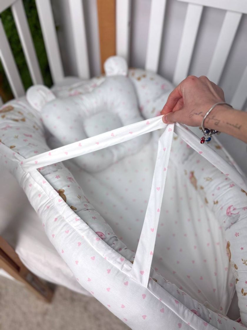 ❤ Кокон-гніздечко з ручками. Принт - Ведмедик в сукні,з бантиком,серця рожеві (#15278763) ✓ Anna Konvert