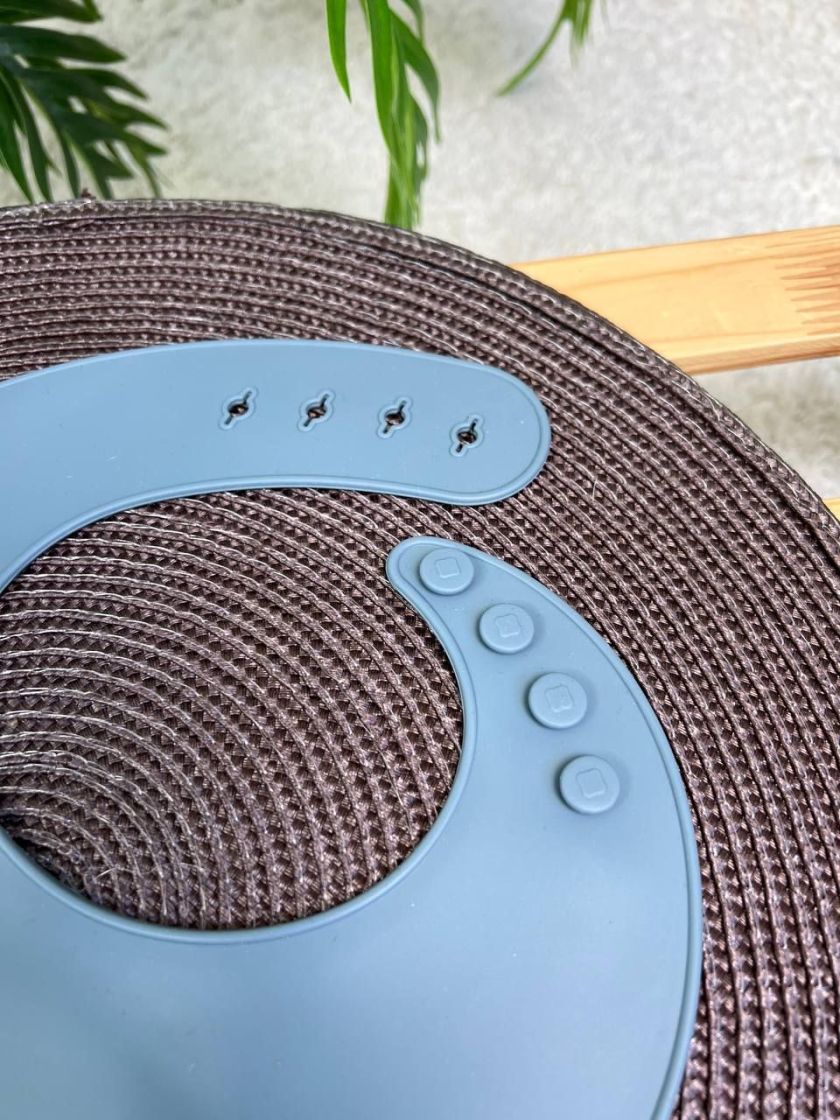 ❤ Силіконовий нагрудник "Color", з регулятором довжини. Колір - Dim-grey (#34887637) ✓ Anna Konvert