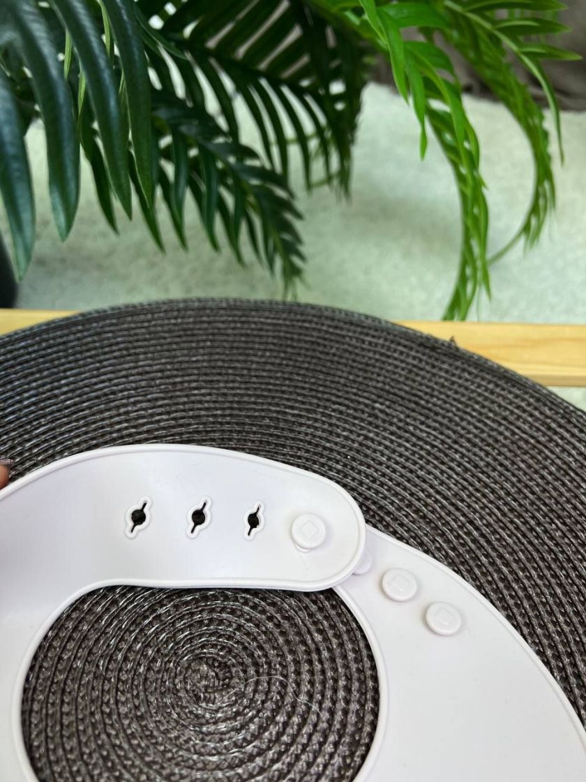 ❤ Силіконовий нагрудник "Color", з регулятором довжини. Колір - Hushed-violet (#7739991) ✓ Anna Konvert