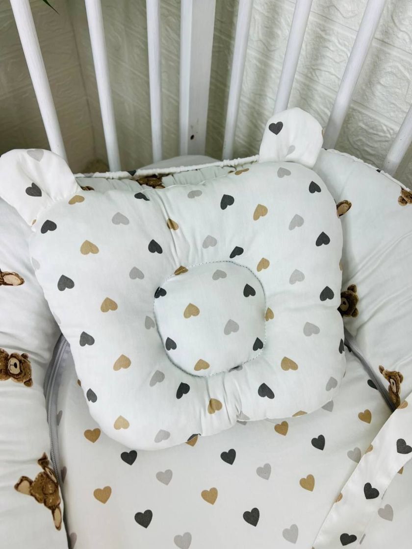 ❤ Кокон-гніздечко з ручками. Принт - Ведмідь сидячий, серця різні (#17515667) ✓ Anna Konvert