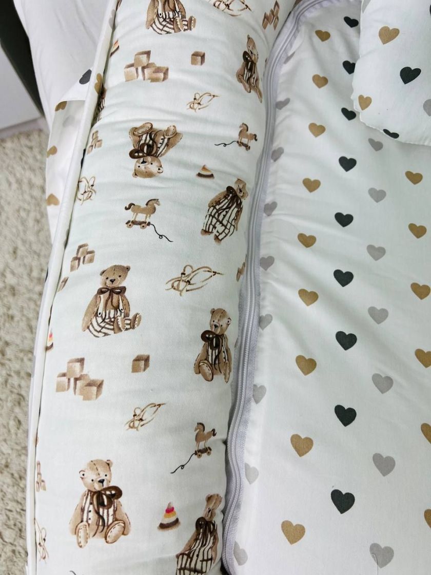 ❤ Кокон-гніздечко з ручками. Принт - Ведмідь в штанцях, серця різні (#22494451) ✓ Anna Konvert