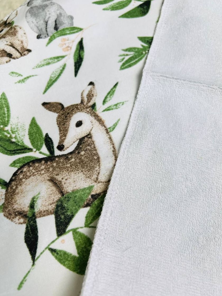 ❤ Пелюшки непромакаючі 80*50см. Принт - Олені бембі, білка, заєць в зелені (#18291430) ✓ Anna Konvert