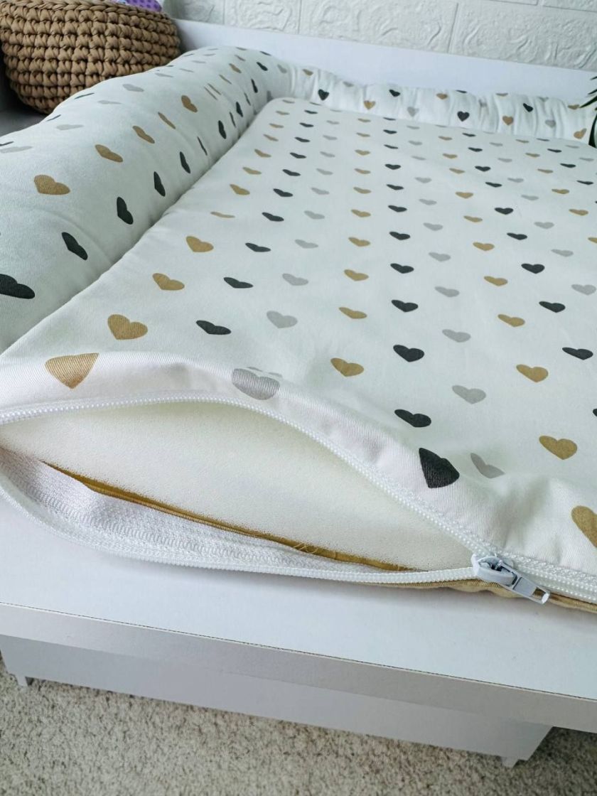 ❤ Матрасик у пеленатор, на блискавці, поролон з'ємний, 55см на 70см. Принт - Серця різні, бежевий однотон (#98854895) ✓ Anna Kon