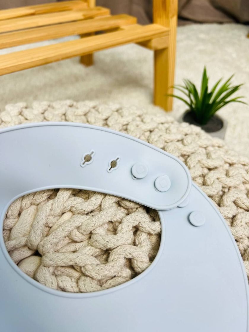 ❤ Силіконовий нагрудник "Color", з регулятором довжини. Колір - baby-blue (#67374605) ✓ Anna Konvert