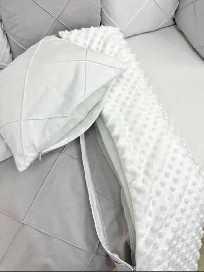 ❤ Набір у ліжко на 4 боки, з бісерною стрічкою. Комплектація - Подушки на 4й бік. Колір - Сіро-білий просточений з косичкою (#10 2