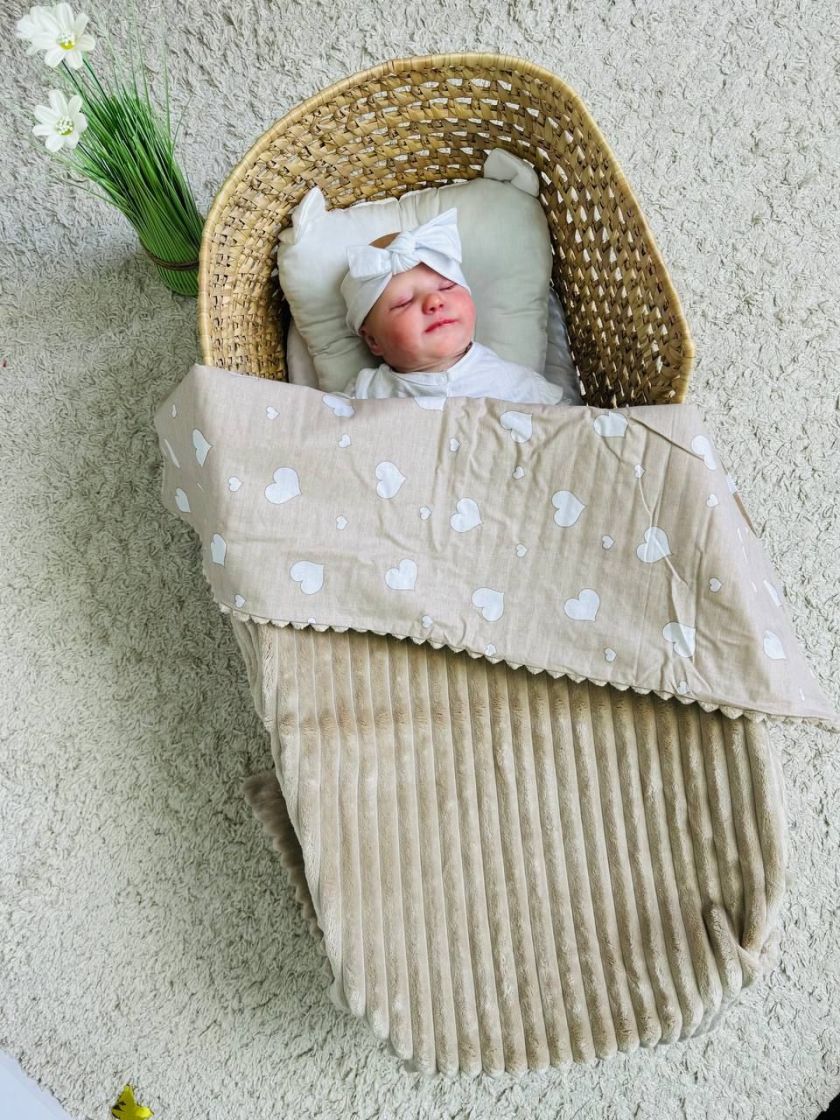 ❤ Плед в пологовий, мінкі плюш, без утеплювача, 100см на 80см. Колір, принт - Плюш смужка беж, сердця білі (#56803898) ✓ Anna Ko