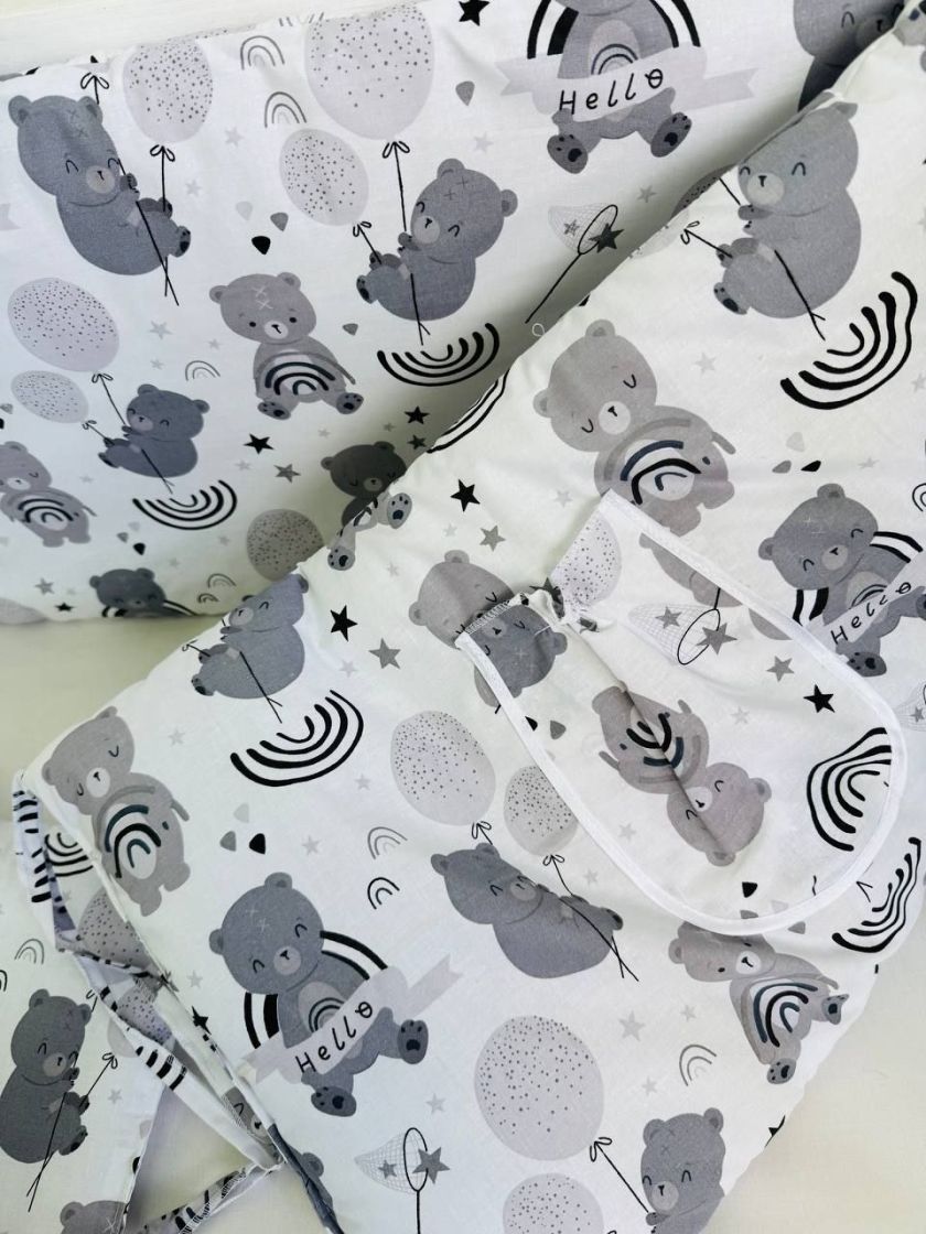❤ Бортики-суцільні на 4 боки ліжка, на завʼязках. Принт - Ведмедик з веселками сірий (#1353147) ✓ Anna Konvert