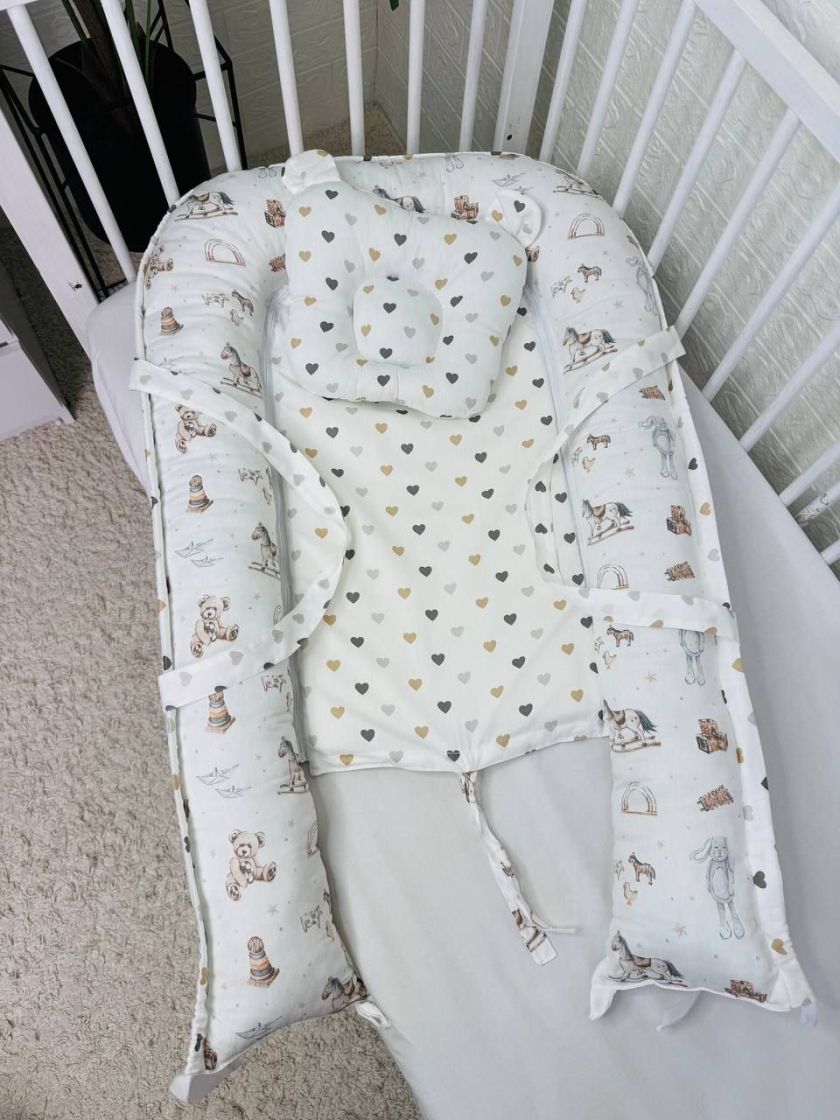 ❤ Кокон-гніздечко з ручками. Принт - Іграшки, сердця різні (#80823851) ✓ Anna Konvert